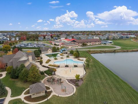 Tiny photo for 3660 Broadleaf Avenue, Elgin, IL 60124 (MLS # 12501615)