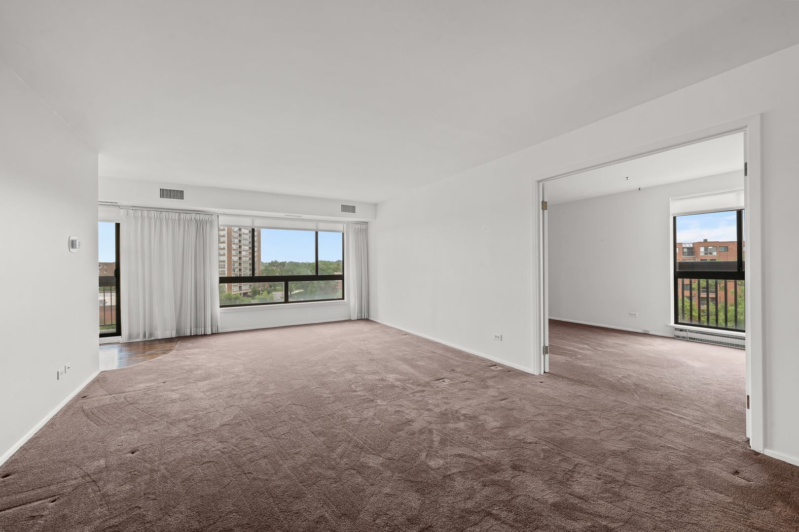 701 Forum Square 510