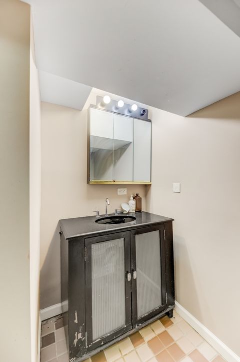 Tiny photo for 2232 S 59th Avenue, Cicero, IL 60804 (MLS # 12493384)