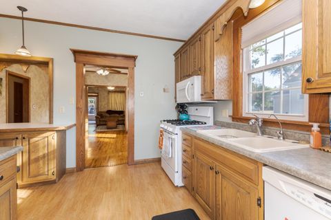 Tiny photo for 208 W Martin Street, Forrest, IL 61741 (MLS # 12481576)
