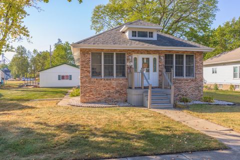 Photo of 208 W Martin Street, Forrest, IL 61741 (MLS # 12481576)