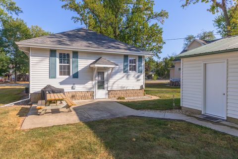 Tiny photo for 208 W Martin Street, Forrest, IL 61741 (MLS # 12481576)