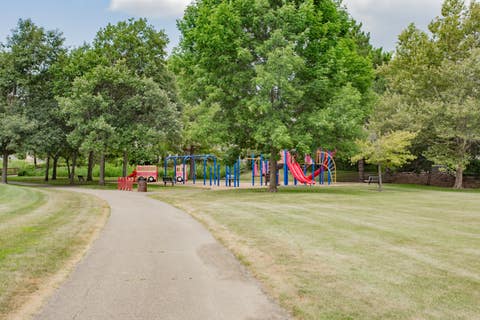 Tiny photo for 358 E Beech Drive, Schaumburg, IL 60193 (MLS # 12715504)
