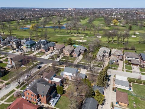 Tiny photo for 829 Hastings Street, Park Ridge, IL 60068 (MLS # 12490684)