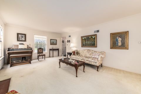 Tiny photo for 829 Hastings Street, Park Ridge, IL 60068 (MLS # 12490684)
