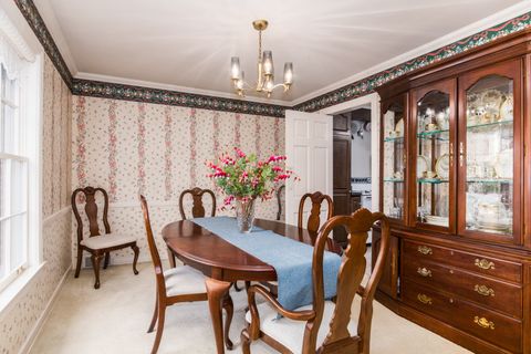 Tiny photo for 829 Hastings Street, Park Ridge, IL 60068 (MLS # 12490684)