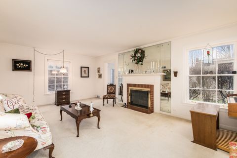 Tiny photo for 829 Hastings Street, Park Ridge, IL 60068 (MLS # 12490684)