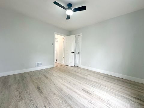 Tiny photo for 9820 S California Avenue, Evergreen Park, IL 60805 (MLS # 12618119)