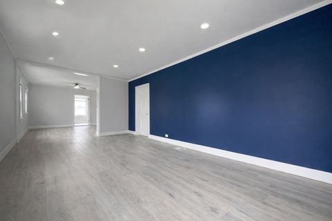 Tiny photo for 9820 S California Avenue, Evergreen Park, IL 60805 (MLS # 12618119)