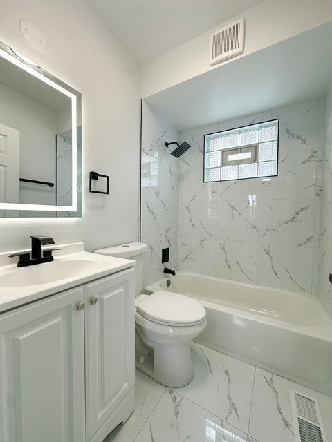 Tiny photo for 9820 S California Avenue, Evergreen Park, IL 60805 (MLS # 12618119)