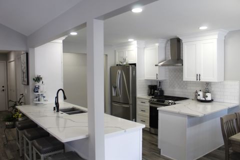 Tiny photo for 908 Glenmore Lane, Elgin, IL 60124 (MLS # 12529852)