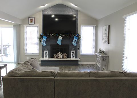 Tiny photo for 908 Glenmore Lane, Elgin, IL 60124 (MLS # 12529852)