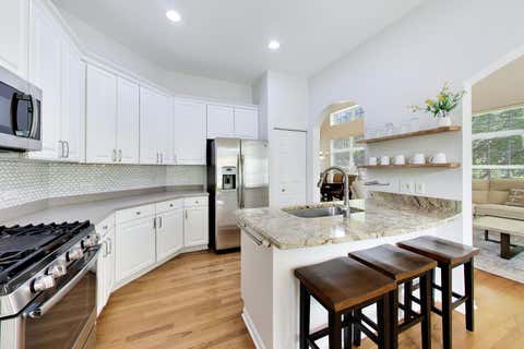 Tiny photo for 1958 Trevino Terrace, Vernon Hills, IL 60061 (MLS # 12711130)