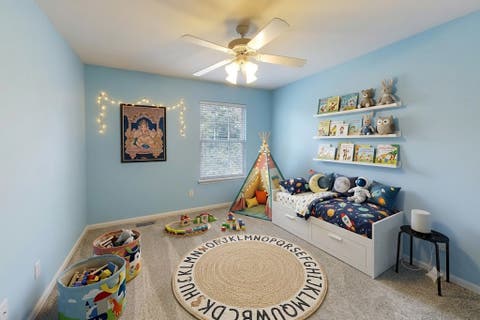 Tiny photo for 1958 Trevino Terrace, Vernon Hills, IL 60061 (MLS # 12711130)