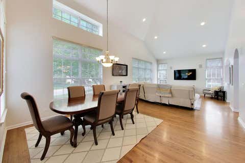 Tiny photo for 1958 Trevino Terrace, Vernon Hills, IL 60061 (MLS # 12711130)
