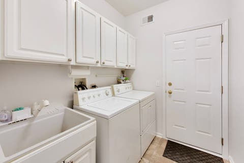 Tiny photo for 1958 Trevino Terrace, Vernon Hills, IL 60061 (MLS # 12711130)
