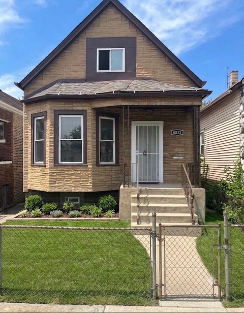 Photo of 6832 S Aberdeen Street, Chicago, IL 60621 (MLS # 12679123)