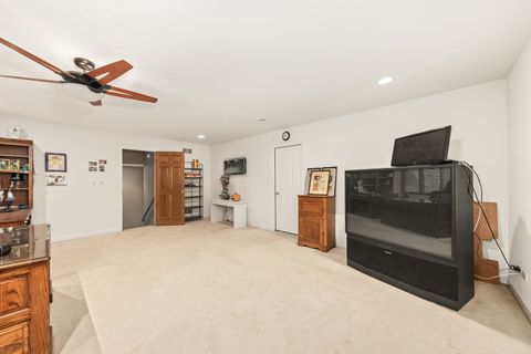 A home in Willowbrook