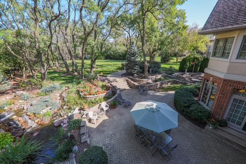 A home in Willowbrook