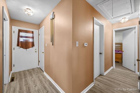 Tiny photo for 1103 LAWRENCE Avenue, Elgin, IL 60123 (MLS # 12486560)