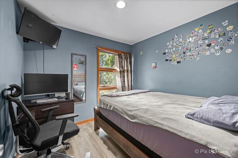 Tiny photo for 1103 LAWRENCE Avenue, Elgin, IL 60123 (MLS # 12486560)