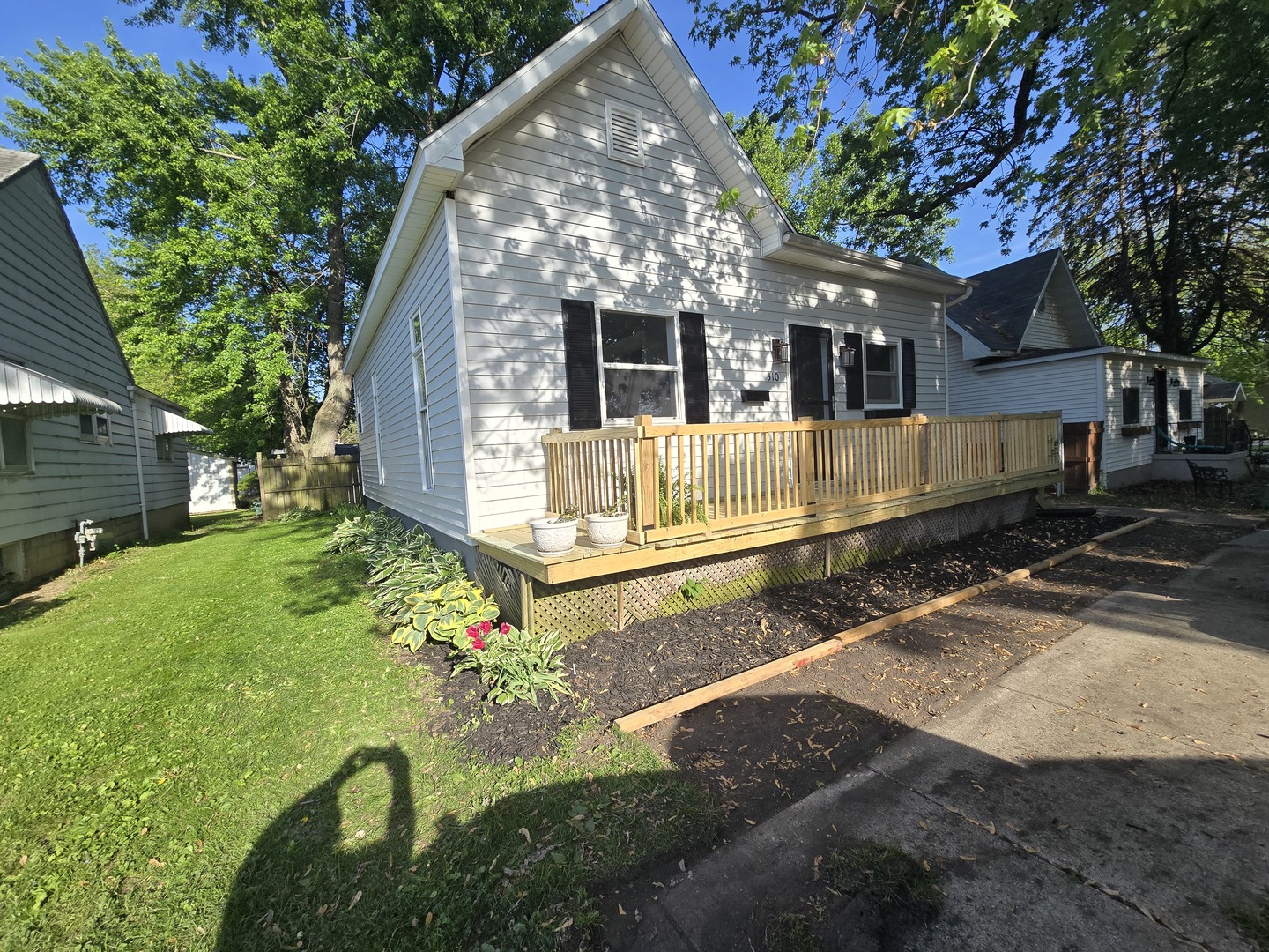 Listing image 1