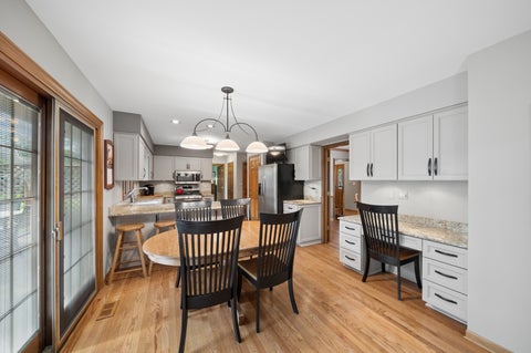 Tiny photo for 808 Lyndhurst Court, Naperville, IL 60563 (MLS # 12749730)