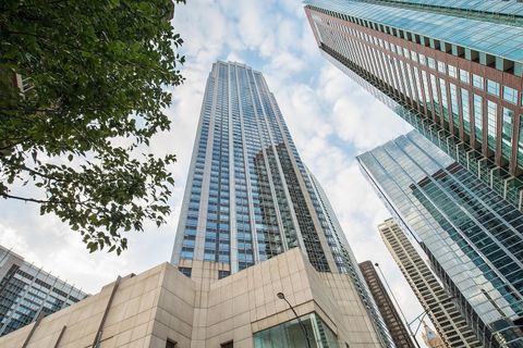 512 N MCCLURG Court 2303 Chicago IL 60611