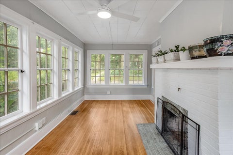 Tiny photo for 802 W Indiana Avenue, Urbana, IL 61801 (MLS # 12709641)