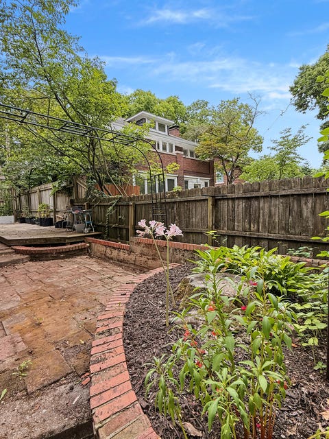 Tiny photo for 802 W Indiana Avenue, Urbana, IL 61801 (MLS # 12709641)