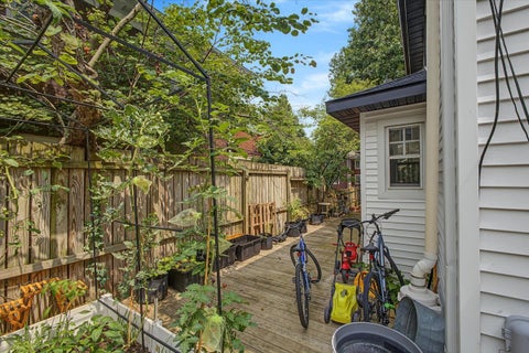 Tiny photo for 802 W Indiana Avenue, Urbana, IL 61801 (MLS # 12709641)