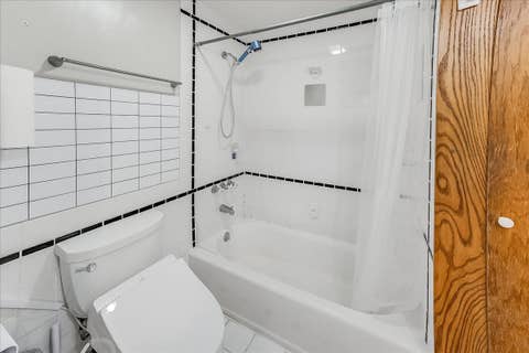 Tiny photo for 802 W Indiana Avenue, Urbana, IL 61801 (MLS # 12709641)