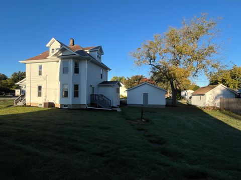 Tiny photo for 195 W 3rd Avenue, Clifton, IL 60927 (MLS # 12440254)