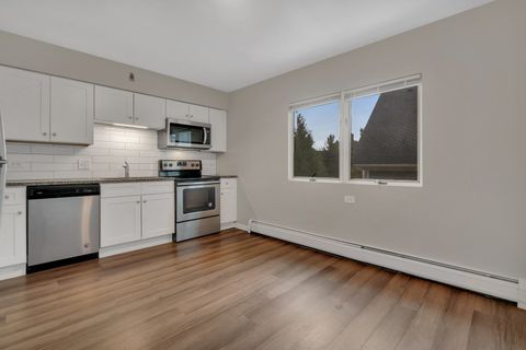 Tiny photo for 42 S Waiola Avenue #02, La Grange, IL 60525 (MLS # 12432732)