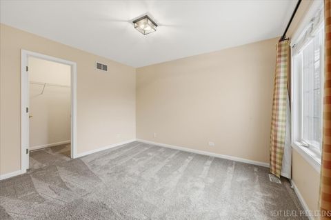 Tiny photo for 2595 Ginger Woods Drive, Aurora, IL 60502 (MLS # 12620604)