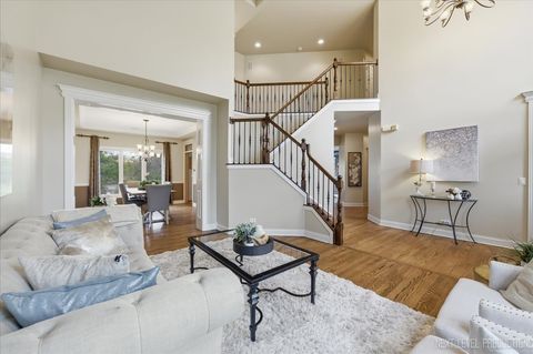 Tiny photo for 2595 Ginger Woods Drive, Aurora, IL 60502 (MLS # 12620604)