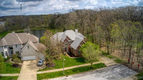 Tiny photo for 2595 Ginger Woods Drive, Aurora, IL 60502 (MLS # 12620604)