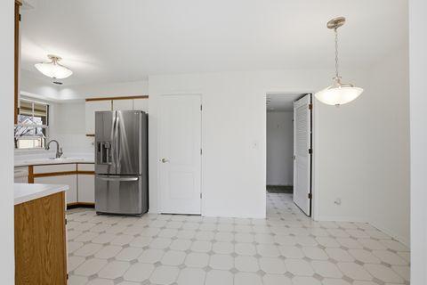 Tiny photo for 1447 Club Drive #A, Glendale Heights, IL 60139 (MLS # 12597065)