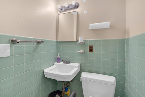 Tiny photo for 1324 Fredrickson Place, Highland Park, IL 60035 (MLS # 12783254)