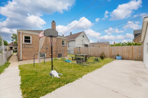 Tiny photo for 4830 S Ridgeway Avenue, Chicago, IL 60632 (MLS # 12655200)