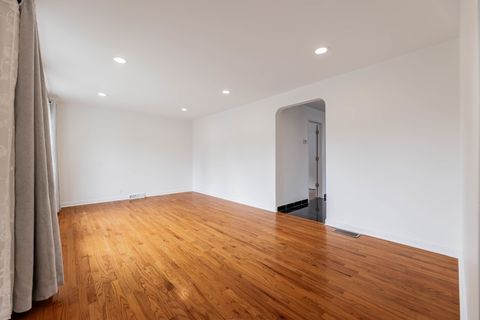 Tiny photo for 4830 S Ridgeway Avenue, Chicago, IL 60632 (MLS # 12655200)