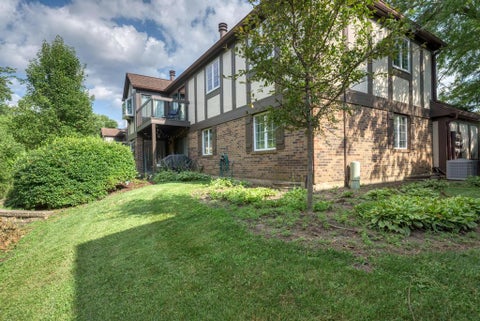 Tiny photo for 228 Brookside Lane #A, Willowbrook, IL 60527 (MLS # 12721457)