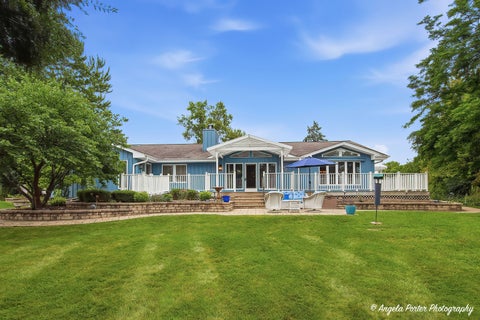 Tiny photo for 1110 Lake Shore Drive N, Barrington, IL 60010 (MLS # 12708882)
