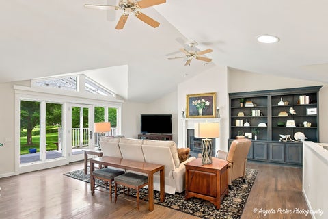 Tiny photo for 1110 Lake Shore Drive N, Barrington, IL 60010 (MLS # 12708882)