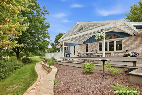 Tiny photo for 1110 Lake Shore Drive N, Barrington, IL 60010 (MLS # 12708882)