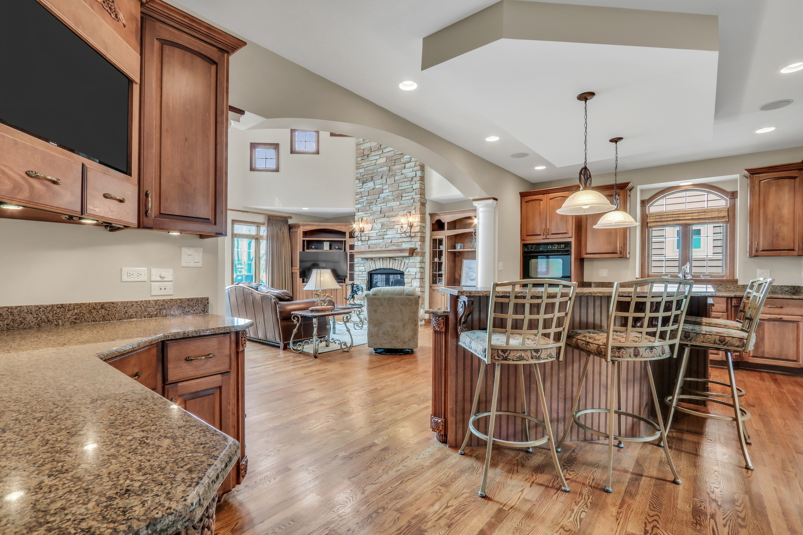 38856 N Cedar Crest Drive