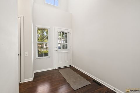 Tiny photo for 47 Oakton Drive, Lombard, IL 60148 (MLS # 12471337)