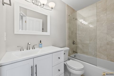 Tiny photo for 47 Oakton Drive, Lombard, IL 60148 (MLS # 12471337)
