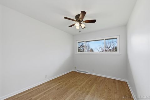 Tiny photo for Aurora, IL 60506 (MLS # 12609979)