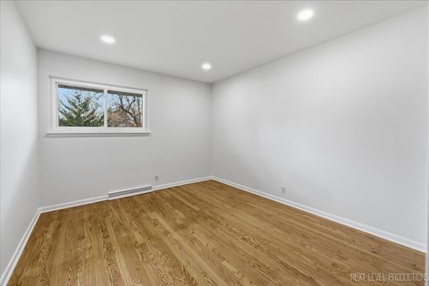 Tiny photo for Aurora, IL 60506 (MLS # 12609979)